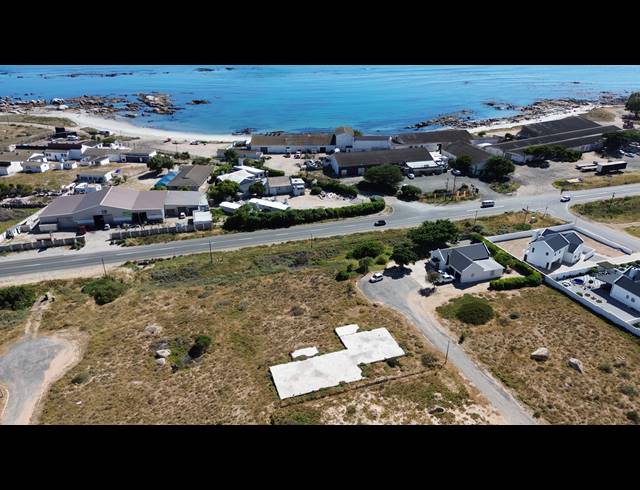 818M² VACANT LAND FOR SALE IN DA GAMA BAY